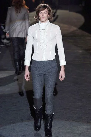 Look 17